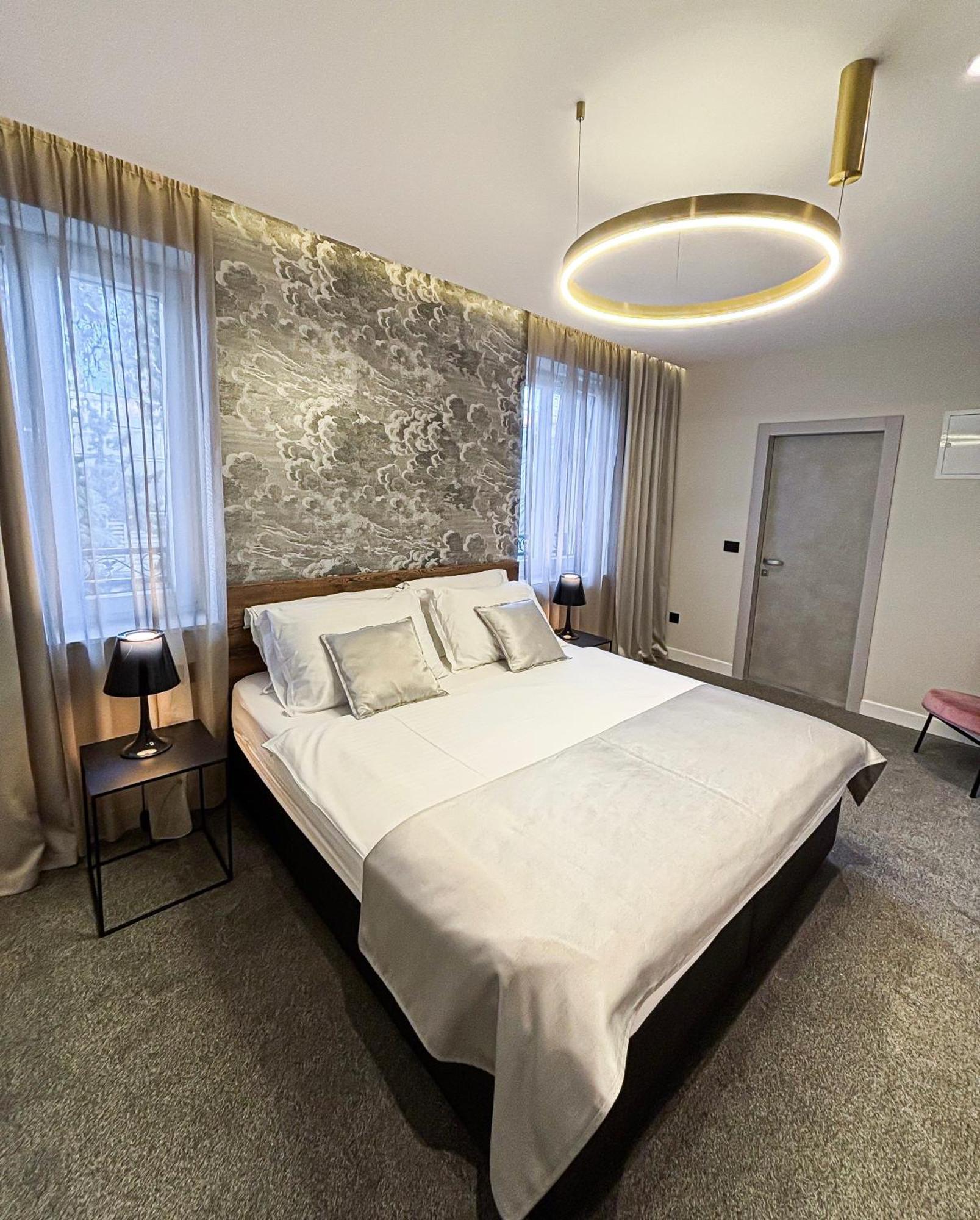 Calma Luxury Rooms Сплит Экстерьер фото